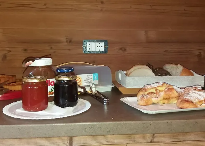 Al Castel Nocleg ze śniadaniem 3*