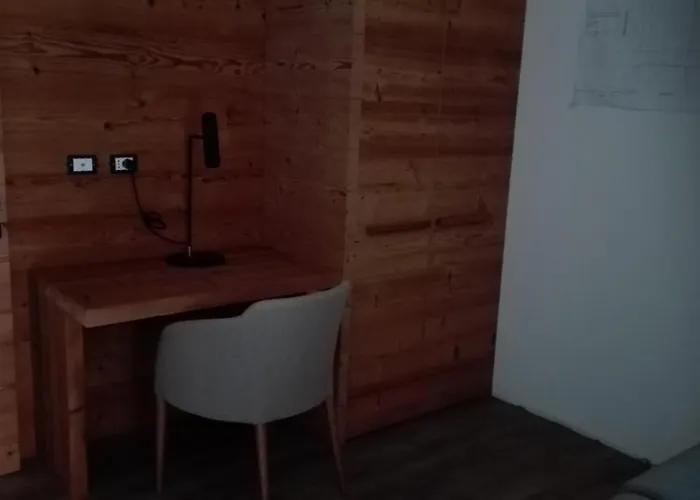 Nocleg ze śniadaniem Al Castel 3*