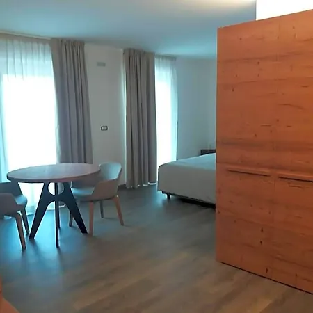 Al Castel Bed & Breakfast 3*