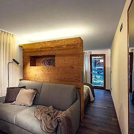 Al Castel فندق مبيت وإفطار 3*
