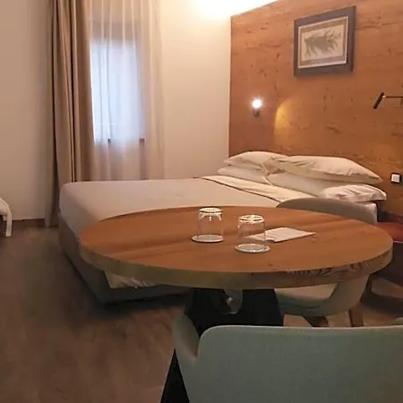 Al Castel Bed & Breakfast