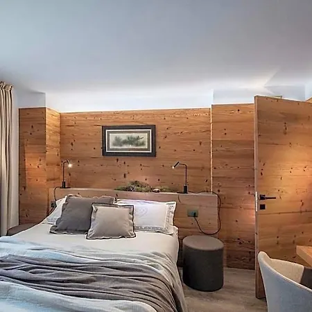 فندق مبيت وإفطار Al Castel 3*