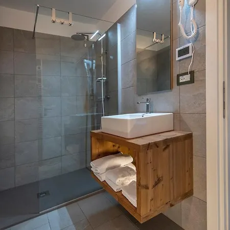 Al Castel Bed and Breakfast