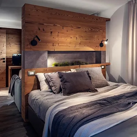 Al Castel فندق مبيت وإفطار 3*